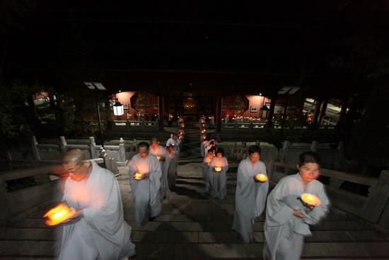「出家」湖北四祖寺十一短期出家禅修活动圆满结束