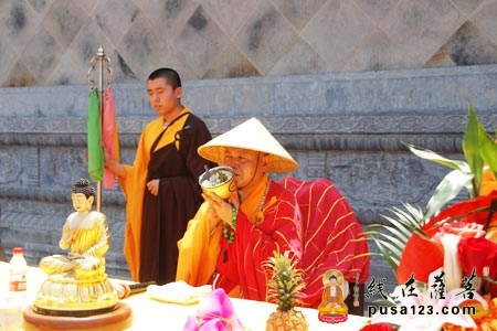 「寒山寺」姑苏寒山寺举行隆重的托钵乞食法会 「寒山寺」姑苏寒山寺举行隆重的托钵乞食法会