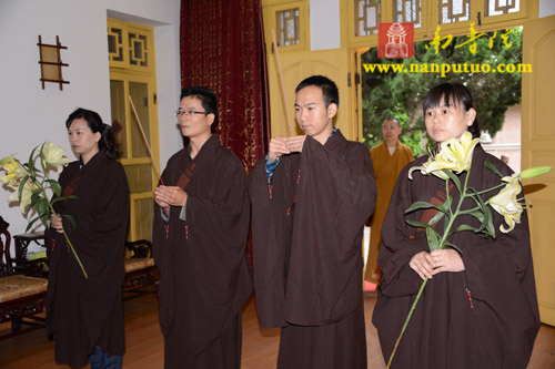 「南普陀寺」福建厦门南普陀寺隆重举行“千人皈依”法会 「南普陀寺」福建厦门南普陀寺隆重举行“千人皈依”法会