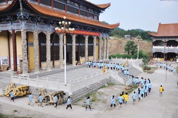 「佛教」山东博山正觉寺阳光人生大学生禅修夏令营拉开序幕