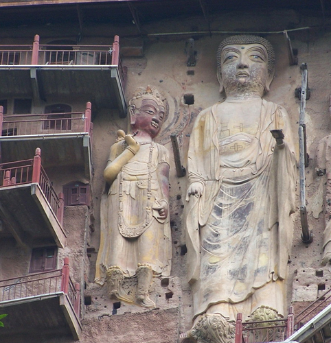 「麦积山石窟」麦积山：众佛之国 娑婆世界的“东方雕塑馆”