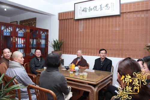 「佛教」思明区佛教协会为30余户贫困家庭送温暖