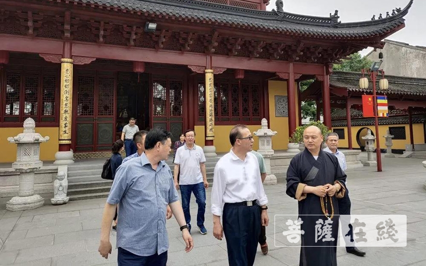 「佛教」嘉兴市民宗局副局长马继宁一行前往安康寺调研 「佛教」嘉兴市民宗局副局长马继宁一行前往安康寺调研
