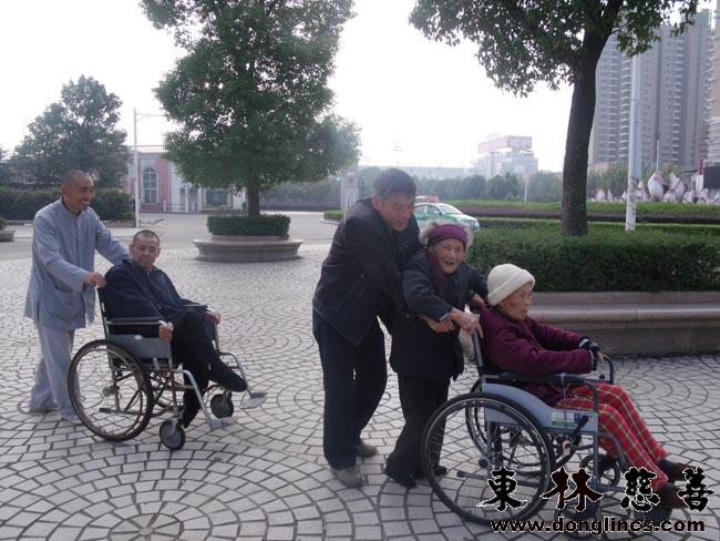 安养院里的公共语言——笑靥如花