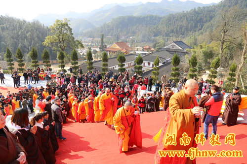 「佛教」湖南浏阳石霜寺隆重举行万佛圣塔落成暨佛像开光法会 「佛教」湖南浏阳石霜寺隆重举行万佛圣塔落成暨佛像开光法会
