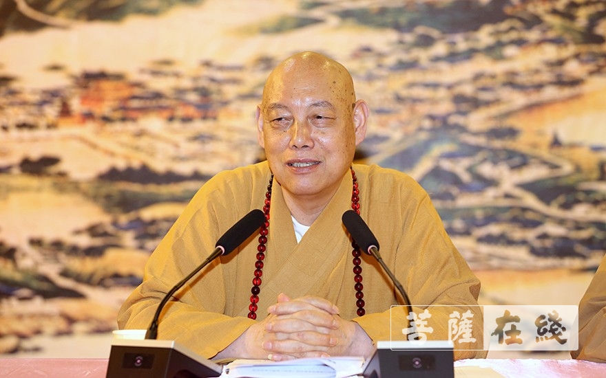 「普陀山」普陀山普济禅寺召开僧众职工大会,确保寺院有序开放 「普陀山」普陀山普济禅寺召开僧众职工大会,确保寺院有序开放