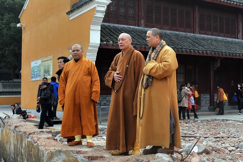 「佛教」浙江普陀山道慈会长一行赴宝陀讲寺等寺庵慰问 「佛教」浙江普陀山道慈会长一行赴宝陀讲寺等寺庵慰问