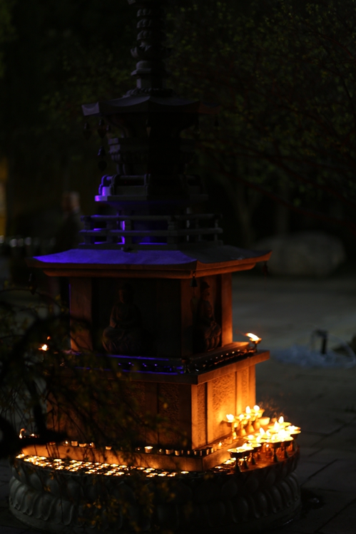 「慧日禅寺」2016年清明节宁波慧日禅寺举办心灵讲座暨蒙山施食超荐法会