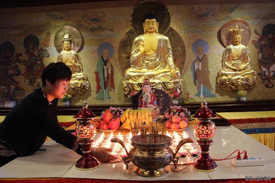 江苏常州宝林禅寺举行