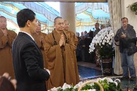 「佛教」仁俊长老圆寂追思赞颂法会在台湾新竹福严精舍举行