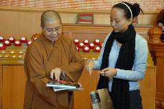 「佛教」中国残疾人表演艺术团一行到澳洲南天寺参访（图）