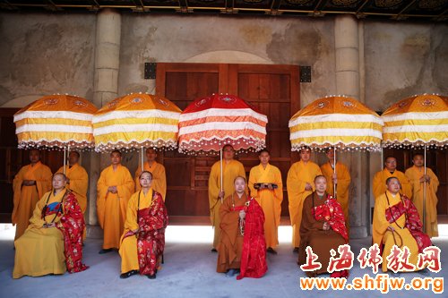 「佛教」千佛护佑 上海隆庆寺举行灵山宝殿千佛安座祈福法会 「佛教」千佛护佑 上海隆庆寺举行灵山宝殿千佛安座祈福法会