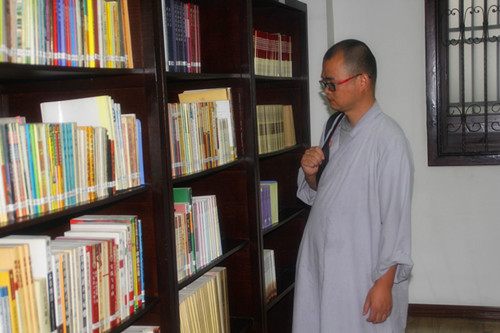 「佛教」浙江杭州佛学院师生参访温州太平寺