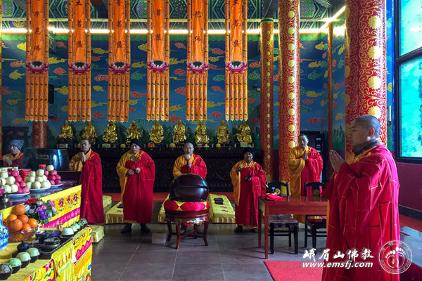 「峨眉山」四川峨眉山各寺举办法会恭祝大行普贤愿王菩萨圣诞