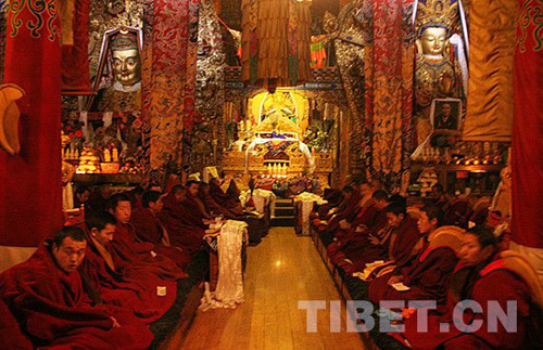 「佛教」西藏各寺院藏历新年传召法会有序进行（图）