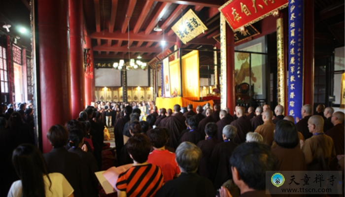 「佛教」浙江天童禅寺隆重举行纪念圆瑛老和尚圆寂60周年暨天童历代住持顶相开光法会