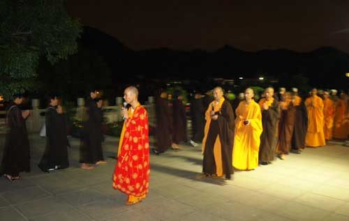 「药师如来」厦门石室禅院隆重举办 “四十九天药师佛昼夜精进念佛祈福消灾大法会” 「药师如来」厦门石室禅院隆重举办 “四十九天药师佛昼夜精进念佛祈福消灾大法会”