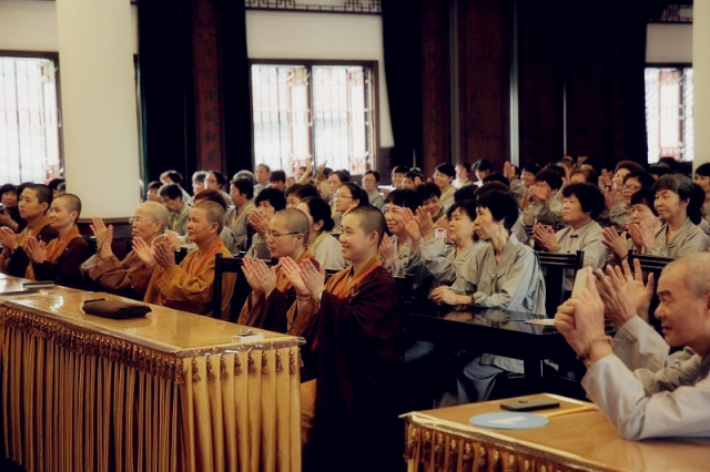 「佛教」浙江温州太平寺举行第九届短期出家活动
