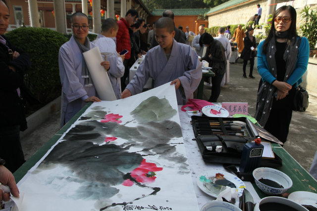 「艺术」广东尼众佛学院书画艺术交流笔会 「艺术」广东尼众佛学院书画艺术交流笔会
