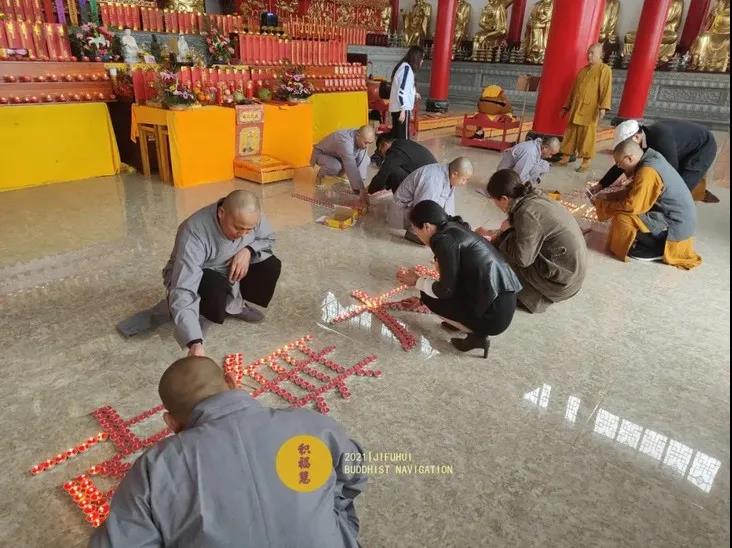 「文殊菩萨」明日文殊菩萨圣诞！积福慧供灯、供水共修正在进行中……