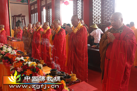 「佛教」河北唐山大药王寺隆重举行佛像落成开光暨万佛药师琉璃塔奠基庆典法会 「佛教」河北唐山大药王寺隆重举行佛像落成开光暨万佛药师琉璃塔奠基庆典法会