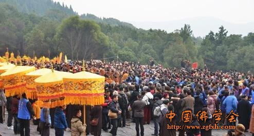「佛像」2012湖北药师佛文化节之擦擦佛像装藏法会隆重举行 「佛像」2012湖北药师佛文化节之擦擦佛像装藏法会隆重举行