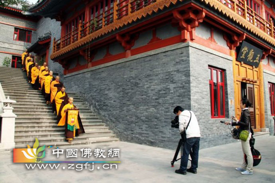 「佛教」学诚法师接受英国广播公司(BBC)采访