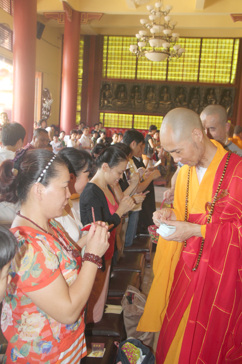 「观音」福建厦门石室禅院、梵天禅寺举行观音成道日拜千佛祈福吉祥法会