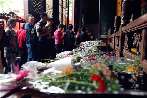 浙江杭州灵隐寺为缅甸地震灾区举行祈福超荐法会