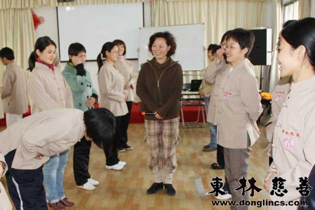 「佛教」菩萨伴侣 力行慈善 记千手观音舞蹈排练老师王培菊师兄