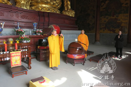 「佛教」天津盘山北少林寺举行诵经放生法会
