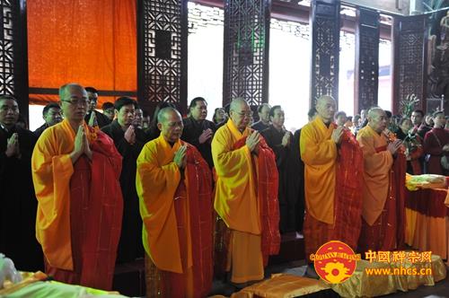 「释迦牟尼」广东南华禅寺隆重举行万佛宝塔供奉佛陀舍利安座仪式