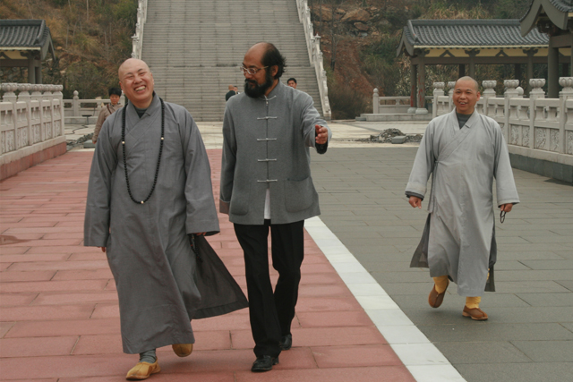 「东林大佛」中国宗教学会副会长王志远教授一行参访东林大佛