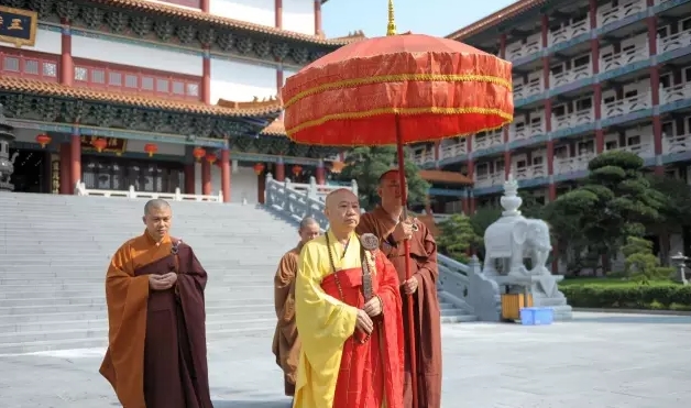 「广益」明生大和尚主法 广益法师三年闭关圆满