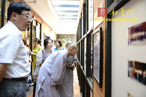 「佛教」福建厦门庆福寺隆重举办缅怀妙湛老和尚圆寂20周年书画展暨妙老塑像揭幕仪式 「佛教」福建厦门庆福寺隆重举办缅怀妙湛老和尚圆寂20周年书画展暨妙老塑像揭幕仪式