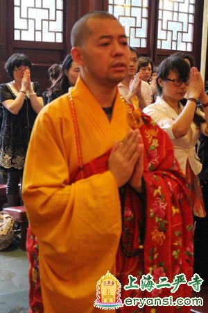 「高考」上海奉贤二严寺举行“2013年高考祈福法会”