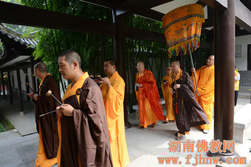 「佛教」延续法师在湖南长沙麓山寺讲《净土概要》为期五天