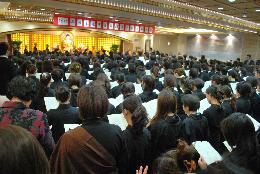 「释星云」2010年日本地区三皈五戒典礼举行 星云大师应邀授戒