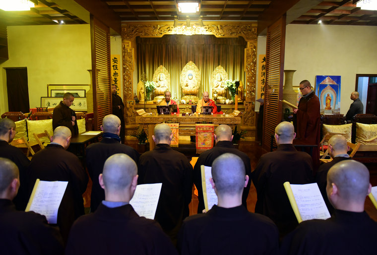 「东林寺」江西九江东林寺举行沙弥十戒传授仪式