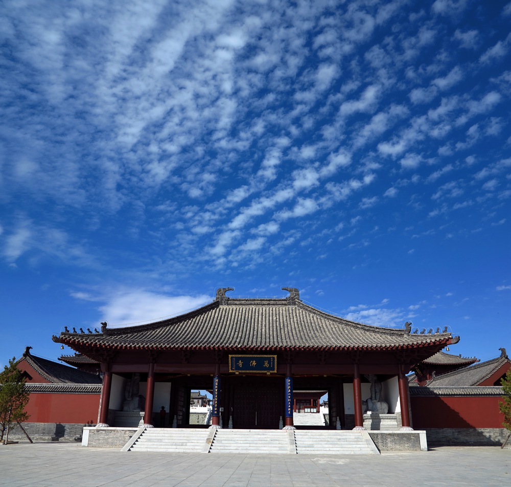 「佛像开光」内蒙古海拉尔万佛寺举行怀善大和尚升座庆典法会暨寺院落成佛像开光大典
