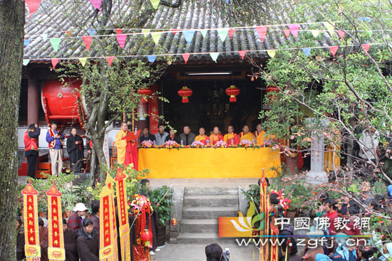「佛教」大理凤仪法藏寺隆重举行大雄宝殿佛像开光庆典法会