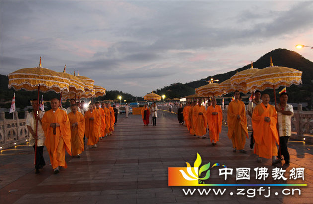 「南山寺」海南三亚南山寺隆重举行祈福法会 「南山寺」海南三亚南山寺隆重举行祈福法会