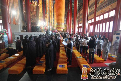 「极乐寺」山西大同极乐寺为云南省鲁甸县地震灾区举办祈福消灾法会