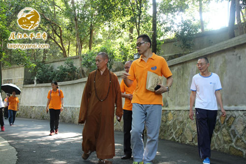 「佛教」福建厦门太平岩寺青年佛学班太姥山平兴寺参学圆满