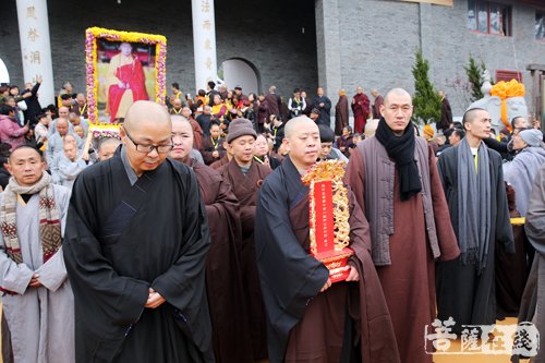 「云居山」一诚长老追思法会于云居山真如寺举行 万人泪洒现场（一）