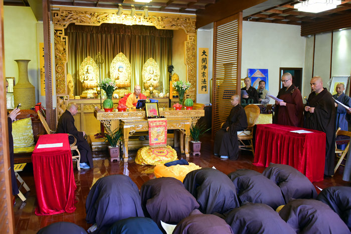「东林寺」江西九江东林寺举行2016年佛诞日剃度仪式