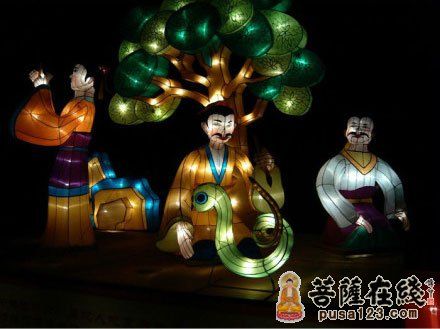 「峨眉山」四川峨眉山大佛禅院举行首届大型迎春艺术灯会