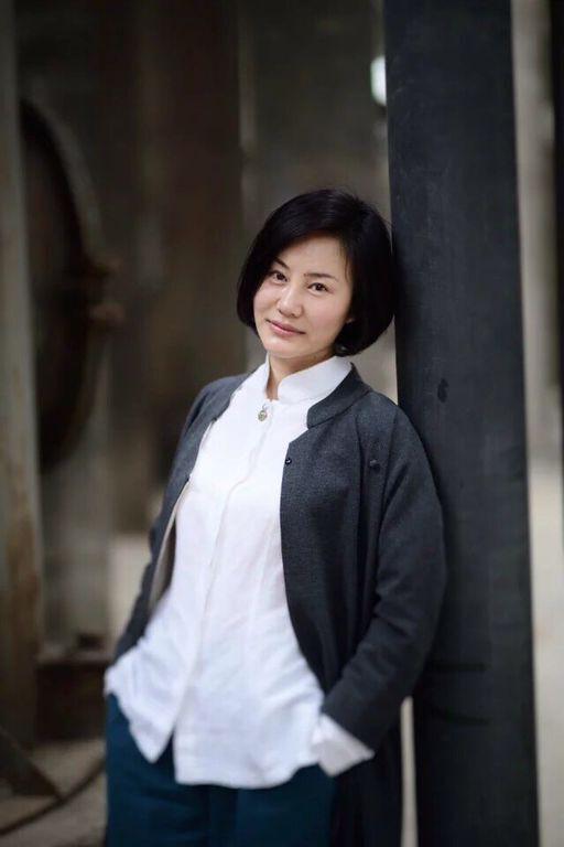 「话剧」80后美女导演4年筹备话剧《弘一》将公益演出