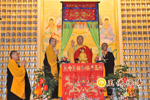 「佛教」上海玉佛禅寺举行第二十二届传授三皈五戒法会