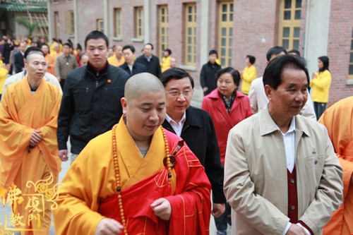 「南普陀寺」原中共中央政治局常委、中央纪检委书记吴官正莅临南普陀寺视察